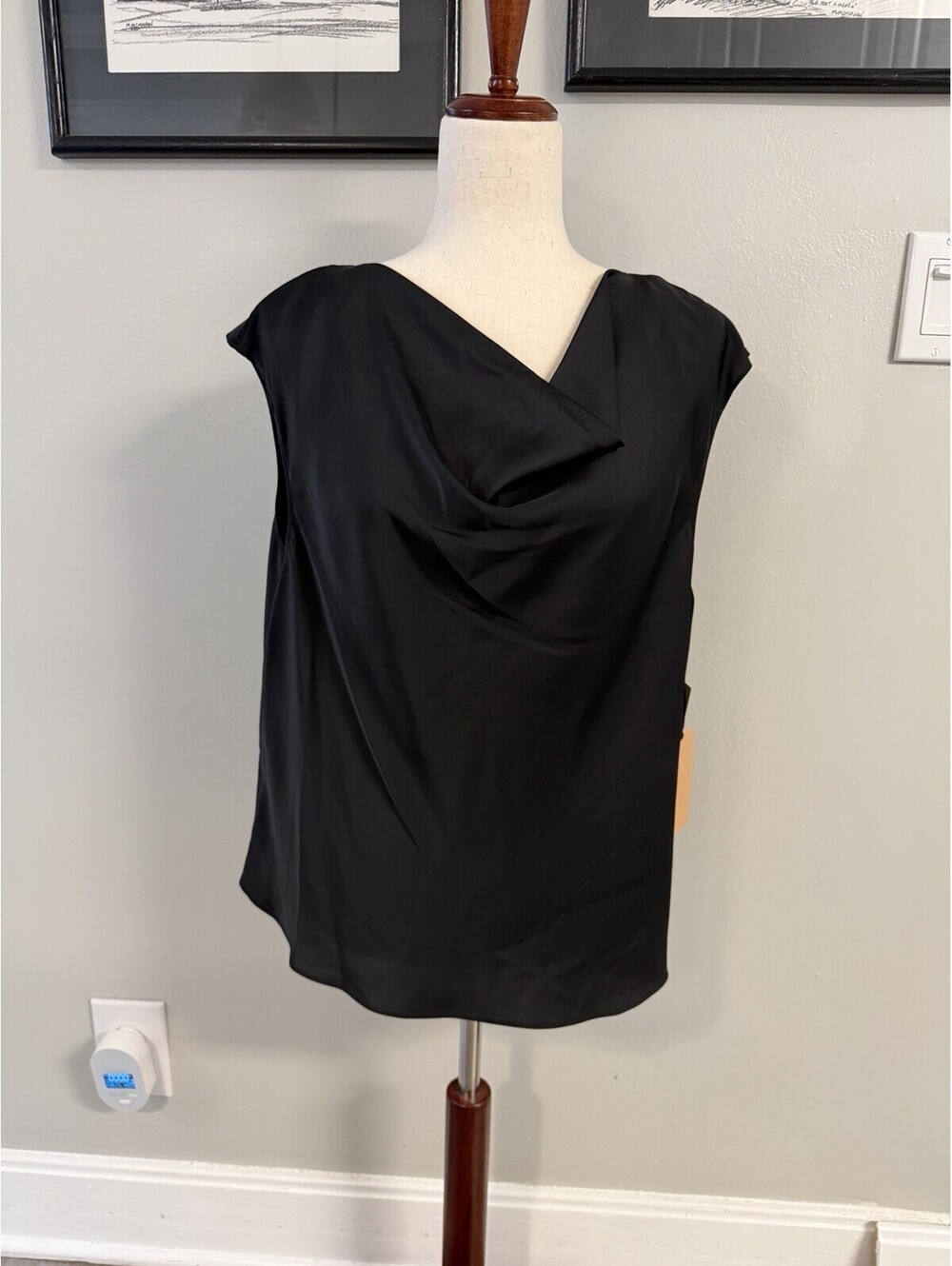 HALOGEN Womens Black Cowl Neck Sleeveless Silky Top, Size Large NWT